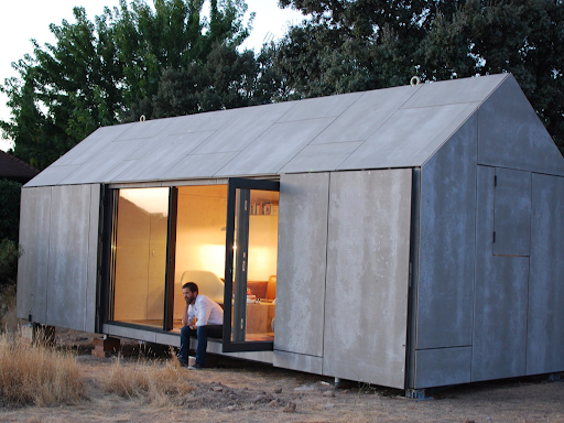 What Is a Tiny House? A Huge Trend Explained in Simple Terms, Real Estate  News & Insights
