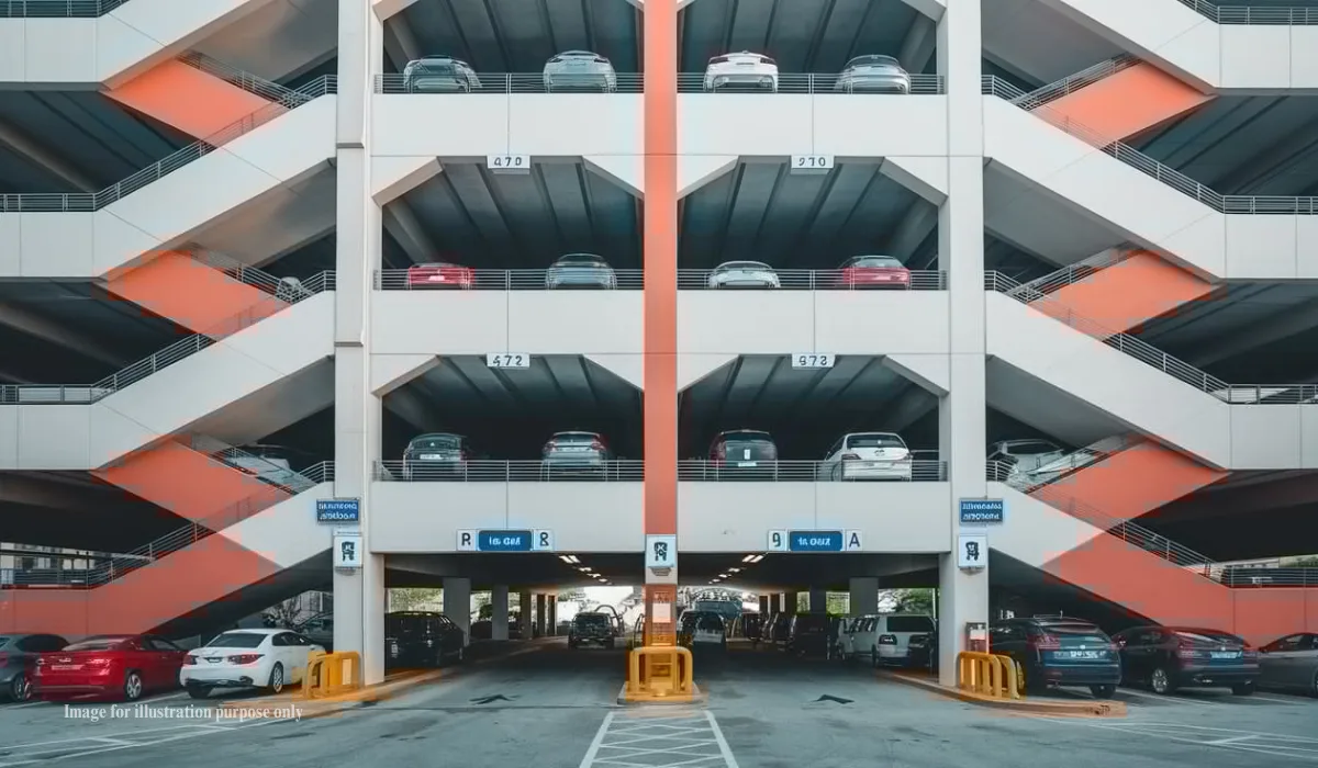 Multi-level parking complex